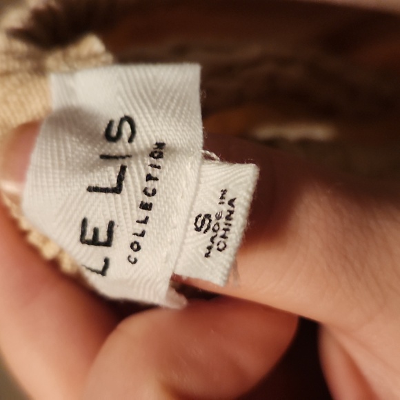 Le Lis Collection - Ribbed Cropped Cami - Size Small - Picture 4 of 5